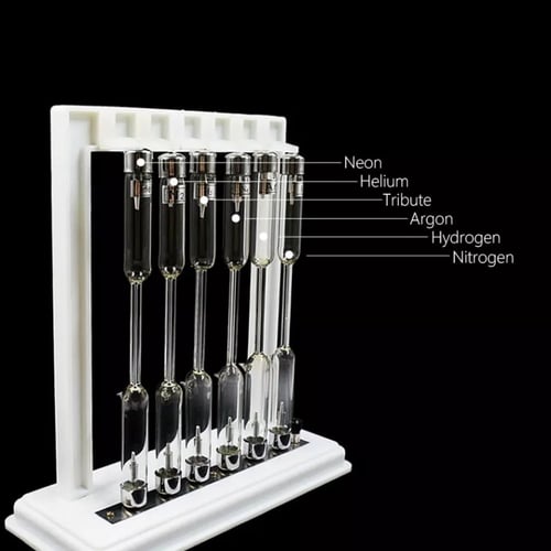 أنابيب تفريغ بحامل