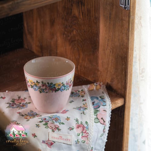 3437 كوب لاتيه من جرين جيت Madison White