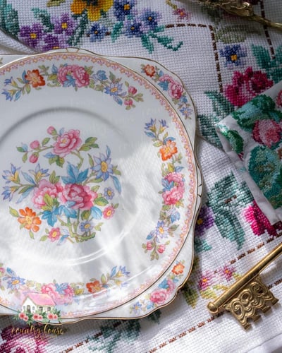 3570 صحن انتيك من رويال جرافتون Royal Grafton