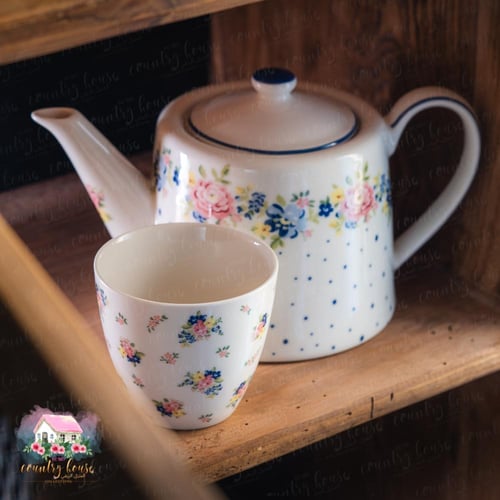 3445 ابريق من جرين جيت Laura White