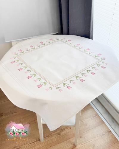 3721 مفرش مطرز انتيك Tulip Charm