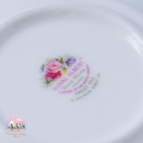 3531 صحون صغيرة للشاي انتيك من رويال البرت Royal A...