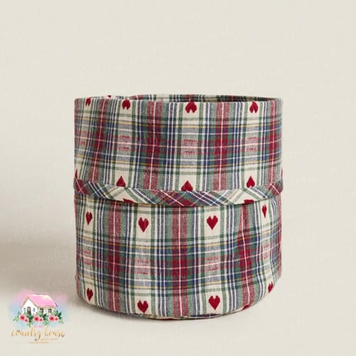 3270 حافظة مخبوزات القلوب