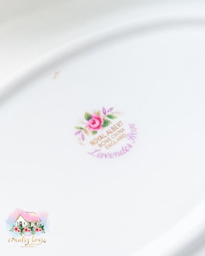 3678 كريمر مع صحن انتيك من رويال البرت Royal Alber...