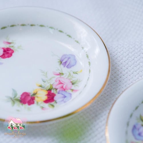 3531 صحون صغيرة للشاي انتيك من رويال البرت Royal A...