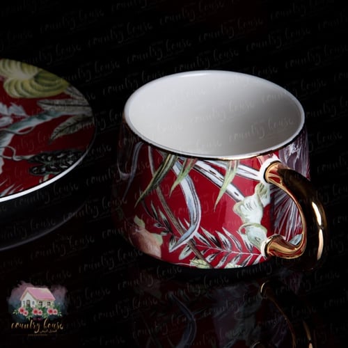 2028 كوب كلاسيكي أنيق مع ملعقة وصحن (أحمر)