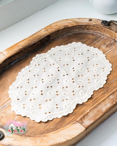 3686 مفرش انتيك مطرز هدوء البياض