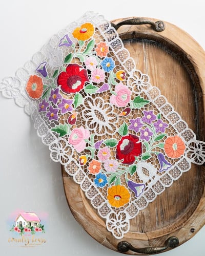 3674 مفرش تطريز ملون كلاسيكي (رقم 6)