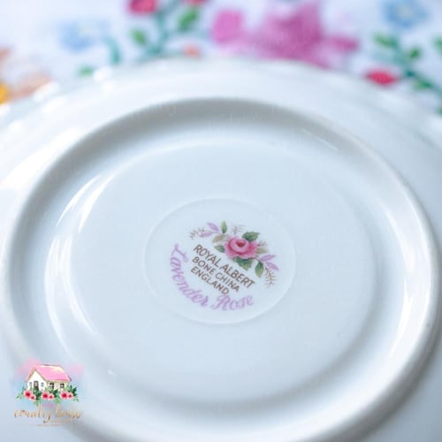 3492 كوب مع صحنين انتيك من رويال البرت Royal Alber...