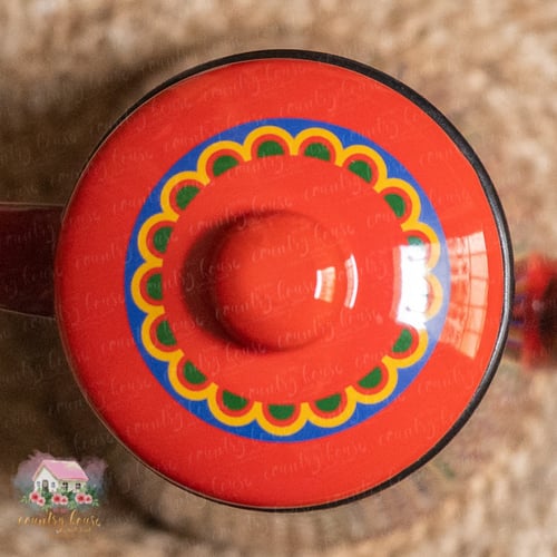 3246 ابريق معدني أحمر شعبي