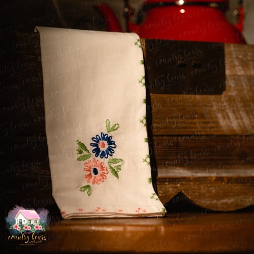 3358 مفرش الورود المطرز