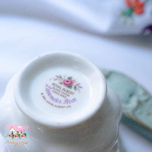 3492 كوب مع صحنين انتيك من رويال البرت Royal Alber...