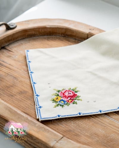 3694 مفرش انتيك مطرز الزهرة الأنيقة