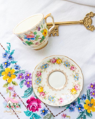 3659 كوب مع صحن انتيك من ستافورد وباراجون