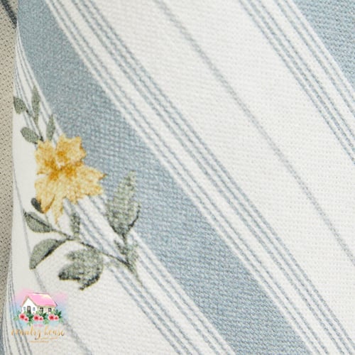 3332 مفرش مورد مخطط تركوازي