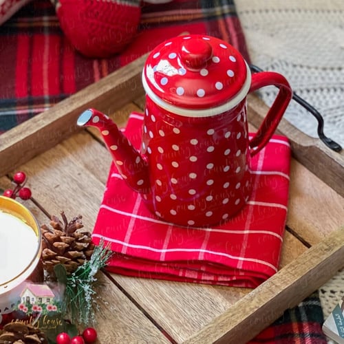 7725 ابريق معدني أحمر منقط