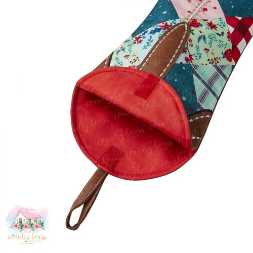 10160 تعليقة شتوية مميزة على شكل بوت