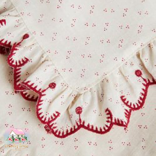 3271 مفرش بحواف حمراء مطرزة