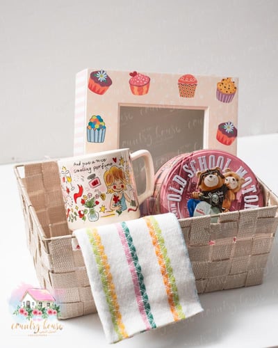 3744 بوكس هدية (رقم 1)