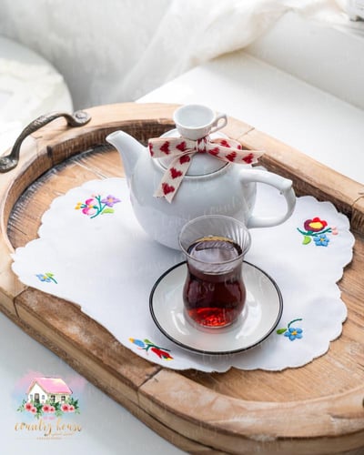 3685 مفرش انتيك مطرز زهور الضيافة