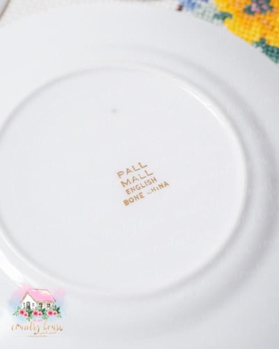 3740 كوب مع صحنين انتيك من بول مول PALL MALL