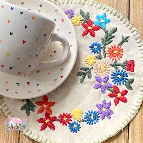 3359 مفرش مورد مطرز