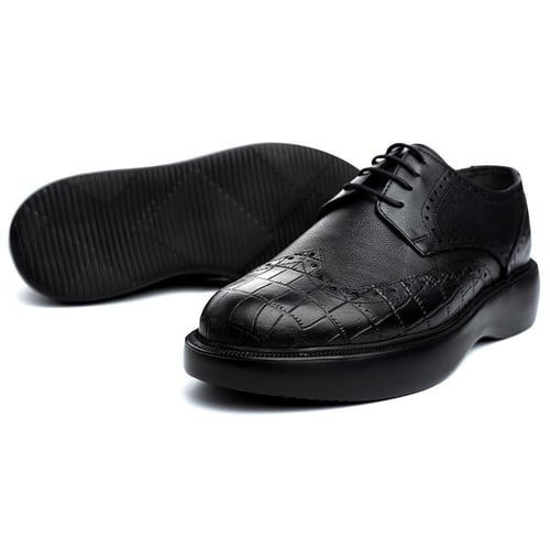 حذاء ديربي أسود بنقشة بروغ