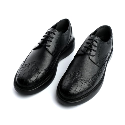 حذاء ديربي أسود بنقشة بروغ