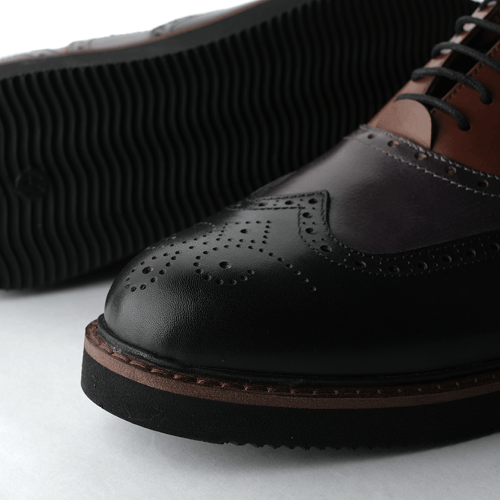 جزمة أوكسفورد بنقشة وينجتيب – جلد ثلاثي الألوان