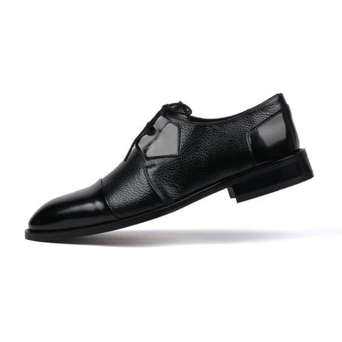 جزمة كلاسيك لون اسود