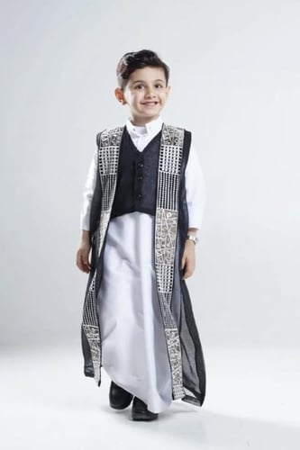 دقلة ملكية ومتألقة بين الأناقة