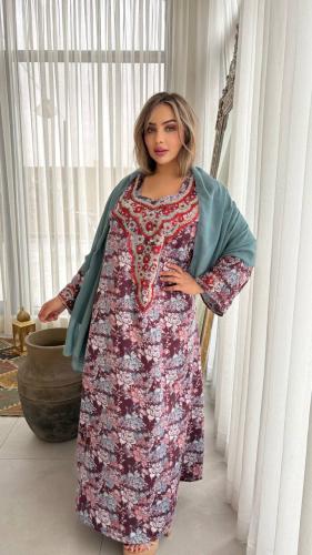 مخور اماراتي مع طرحه