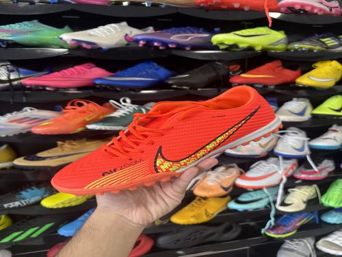 فتنامي نايك