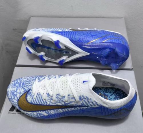 شوز نايك كراد