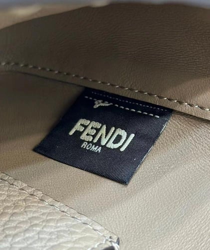Fendi Baguette Mini 20CM