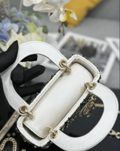 Lady Dior mini 17CM(Limited Edition) إصدار خاص