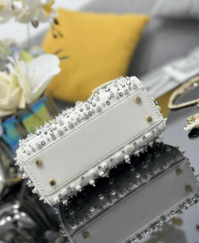 Lady Dior mini 17CM(Limited Edition) إصدار خاص