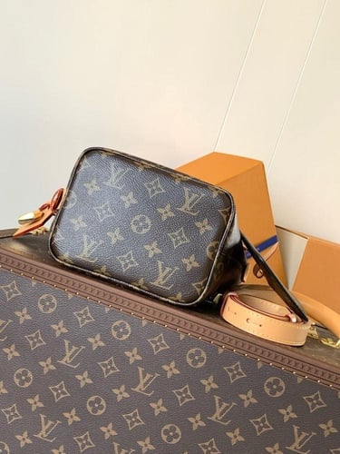 Louis Vuitton BB 18CM