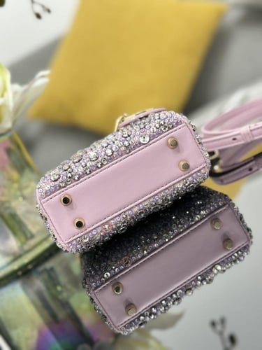 Lady Dior 12 CM(Limited Edition) إصدار خاص