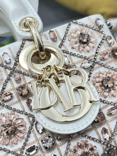 Dior 22CM(Limited Edition) إصدار خاص