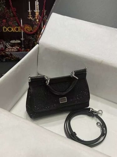 Dolce&Dabbana 19CM