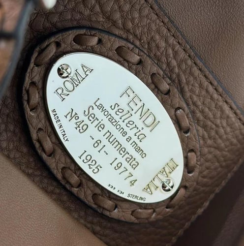 Fendi Baguette Mini 20CM