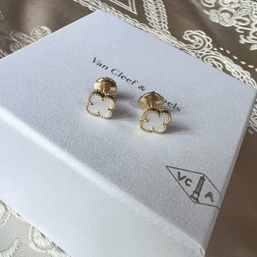 van cleef & arpels مطليه