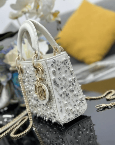 Lady Dior mini 17CM(Limited Edition) إصدار خاص