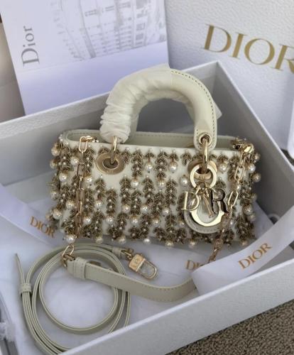 Dior 16CM(Limited Edition) إصدار خاص