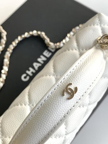 Chanel 19,5CM ابيض