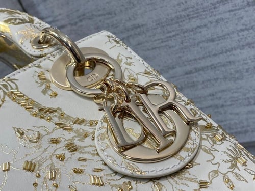 Lady Dior mini 17CM(Limited Edition) إصدار خاص