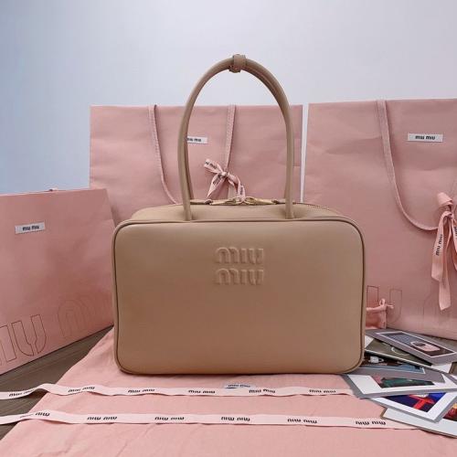 MIUMIU 34CM
