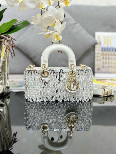 DIOR 22CM (Limited Edition) إصدار خاص