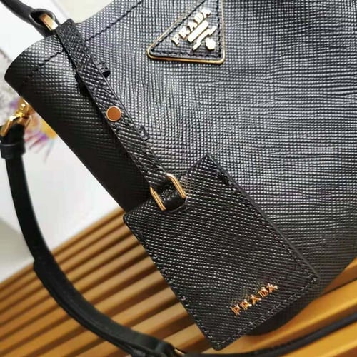 PRADA 18CM